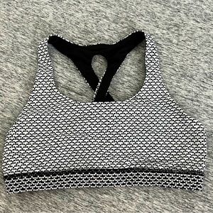 Lululemon 🍋🖤🤍 Sports Bra